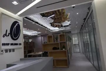 Dr. O Group: a corporate office handed over empty — foto 23 nga 24