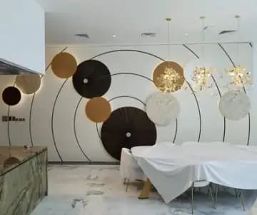 Vilë në Dubai Hills: zdrukthari dhe finitura dekorative — foto 11 nga 24