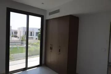 Vilë në Yas Acres: si duket një shtëpi një javë para dorëzimit — foto 17 nga 24